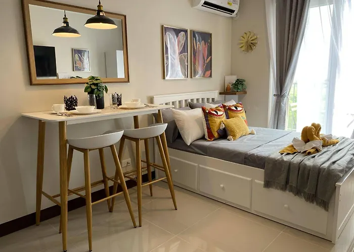 Moonlight Chic Living * Lapu-Lapu City